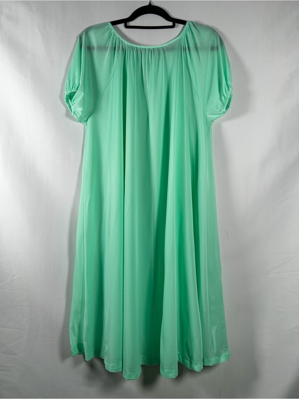 Vintage 1970s Sears Roebuck & Co. Mint Green Nylon Tricot Nightgown